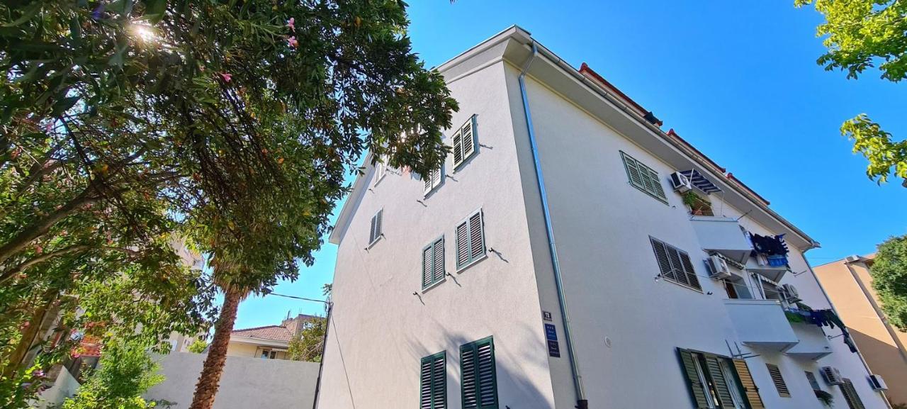 Attic Split Apartment Near City Centre Екстериор снимка
